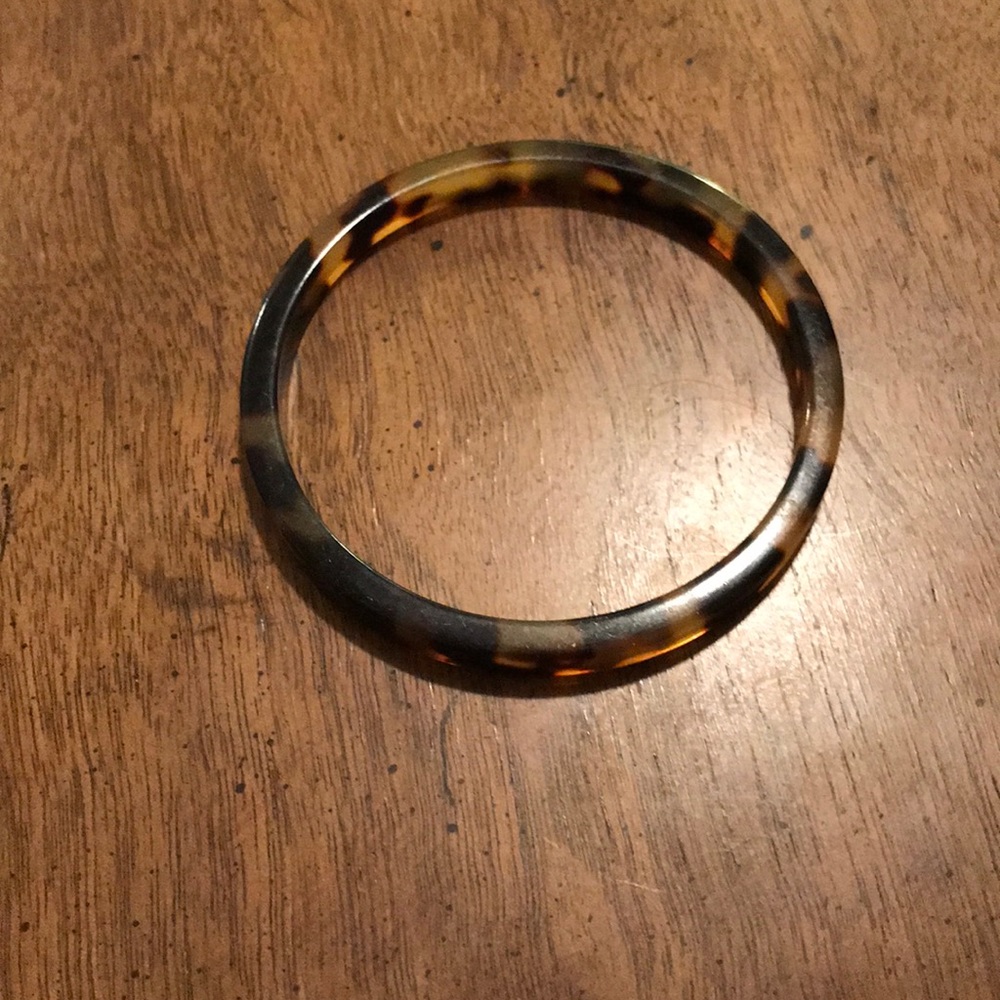 Tortoise shell design bangles - Picture 2 of 5
